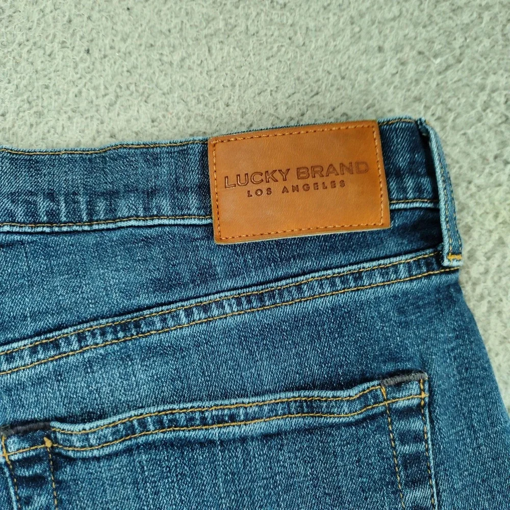 Lucky Brand 121 Heritage Slim Jeans Mens 38x30 Blue Medium Wash Stretch Denim